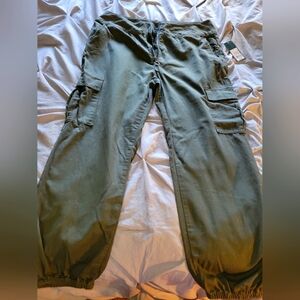 Green Cargo Pants